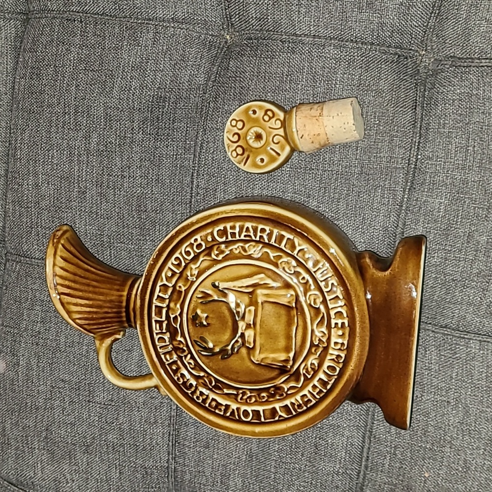 Vintage Jim Beam decorative Decanter Regal China‎ 1968 Order of Elks Centennial